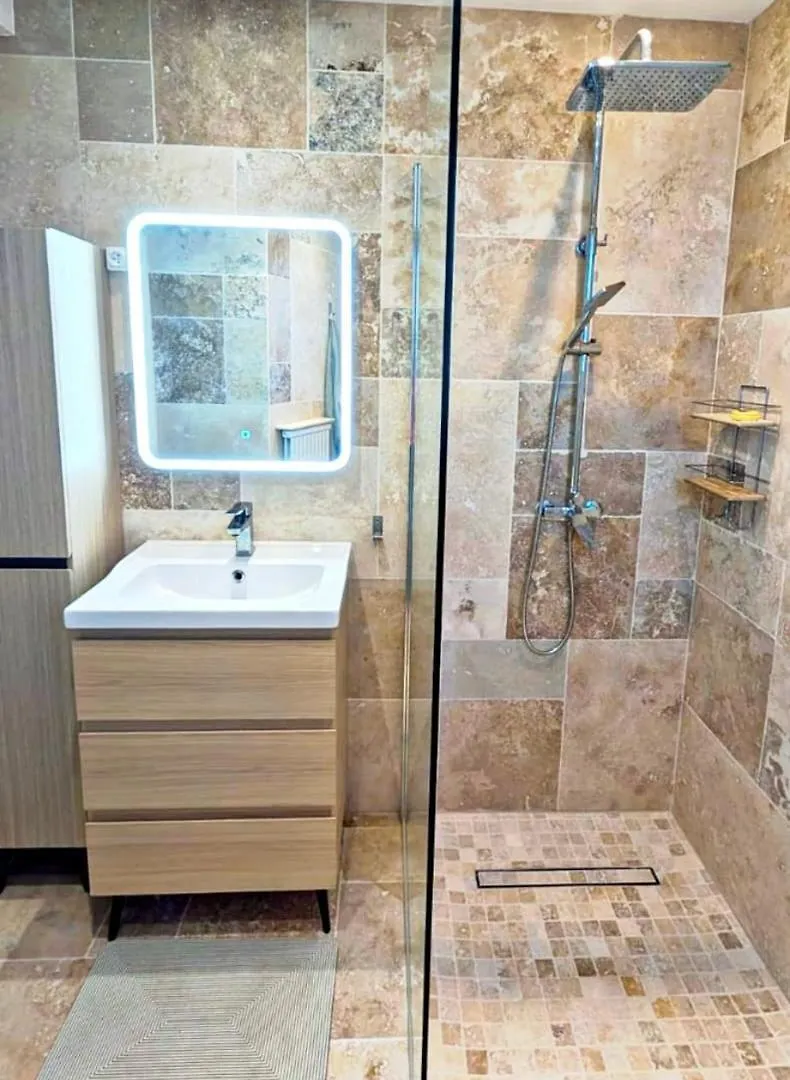 3P 72M2 Vue Exceptionnelle Cathedrale St Nicolas Et Mer Nice Apartment