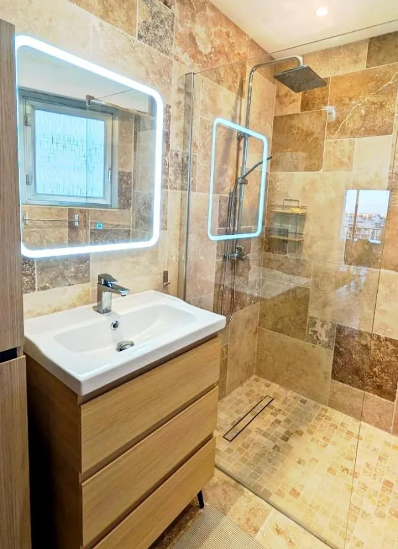 3P 72M2 Vue Exceptionnelle Cathedrale St Nicolas Et Mer Nice 0*,