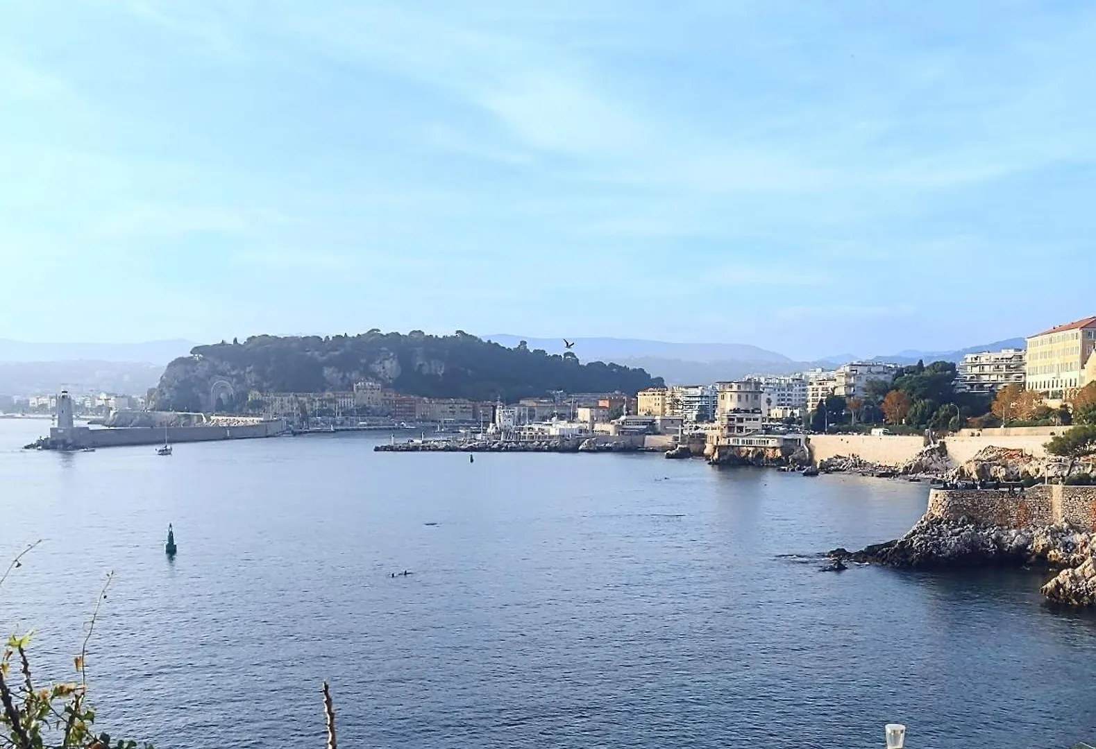 3P 72M2 Vue Exceptionnelle Cathedrale St Nicolas Et Mer Nice 0*,  France